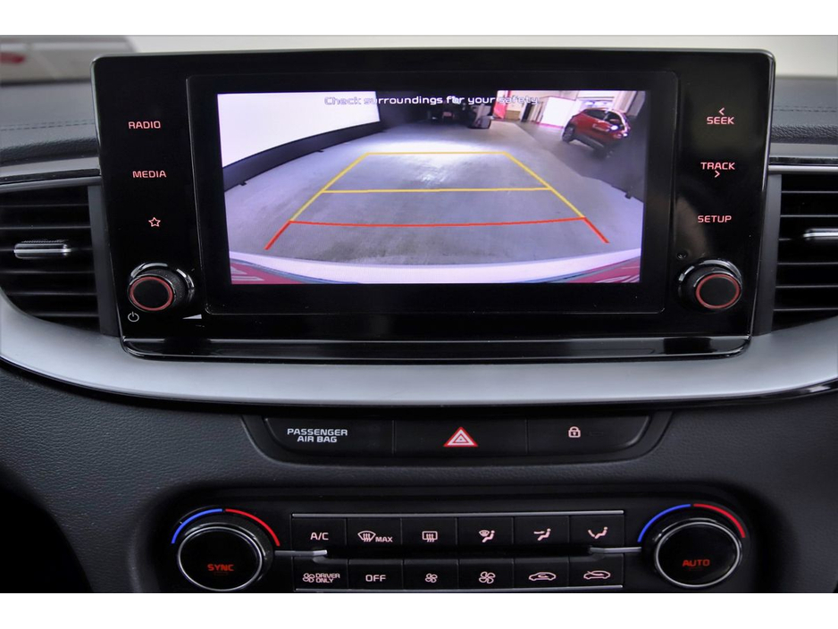 Kia XCeed 1.6 GDI PHEV MY21 TRAILER — thumbnail 16