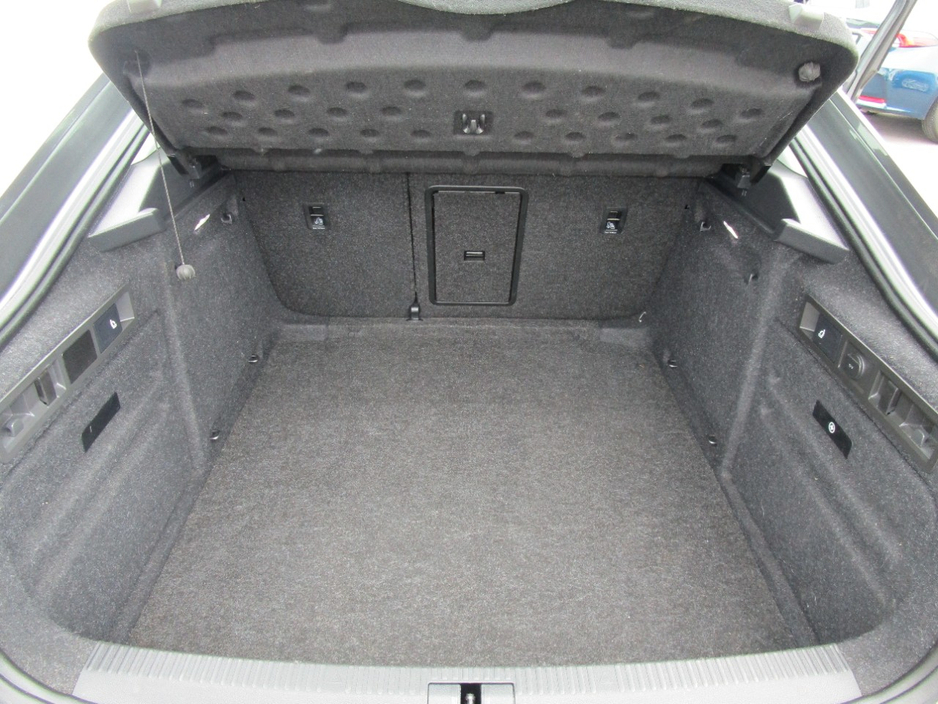 2023 Skoda Superb 2L Diesel For Sale Images