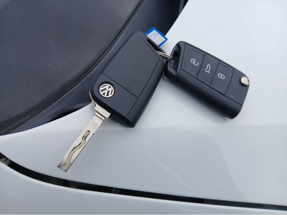 2016 Volkswagen Polo 1.2L Petrol For Sale Images