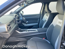 2026 Dacia Bigster 1.8L Petrol Hybrid For Sale Images