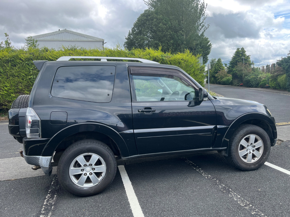 2007 Mitsubishi Pajero 3.2L Diesel For Sale Images