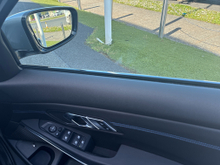 2024 BMW 3 Series 2L Petrol Plug-in Hybrid For Sale Images