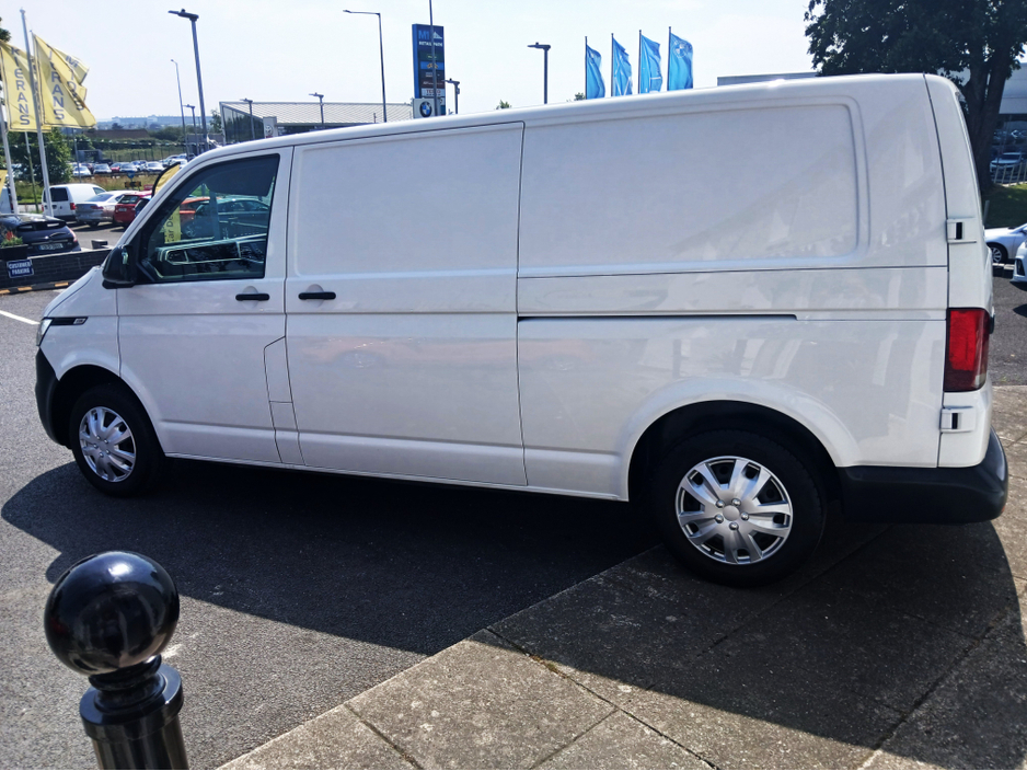 2021 Volkswagen Transporter 2L Diesel For Sale Images