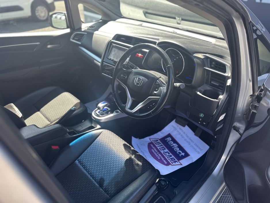 2015 Honda Fit 1.5L Hybrid For Sale Images