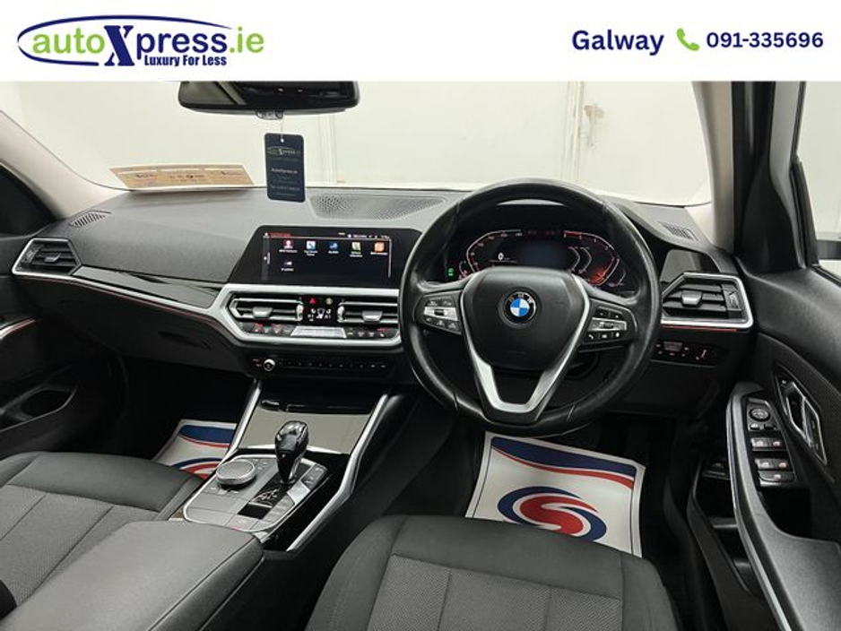 BMW 3 Series 320D xDrive Automatic. — thumbnail 16