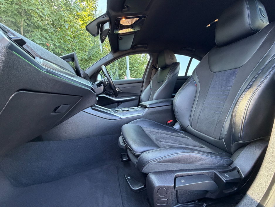 BMW 3 Series 330E M SPORT M PERFORMANCE *1 YEAR WARRANTY* — thumbnail 10