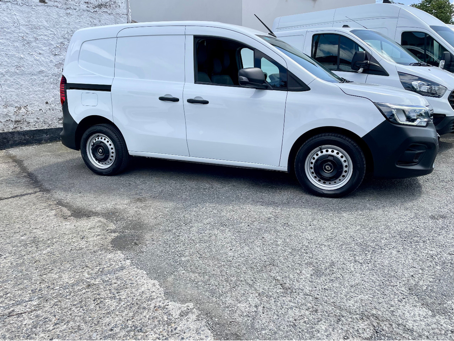 2023 Renault Kangoo 1.5L Diesel For Sale Images