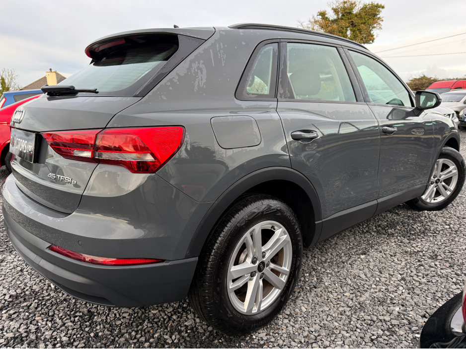 Audi Q3 1.4 TFSI TECHNIK 45 245PS 5DR — thumbnail 6