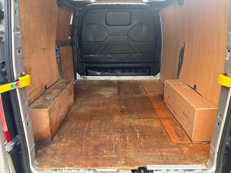2022 Ford Transit Custom 2L Diesel For Sale Images
