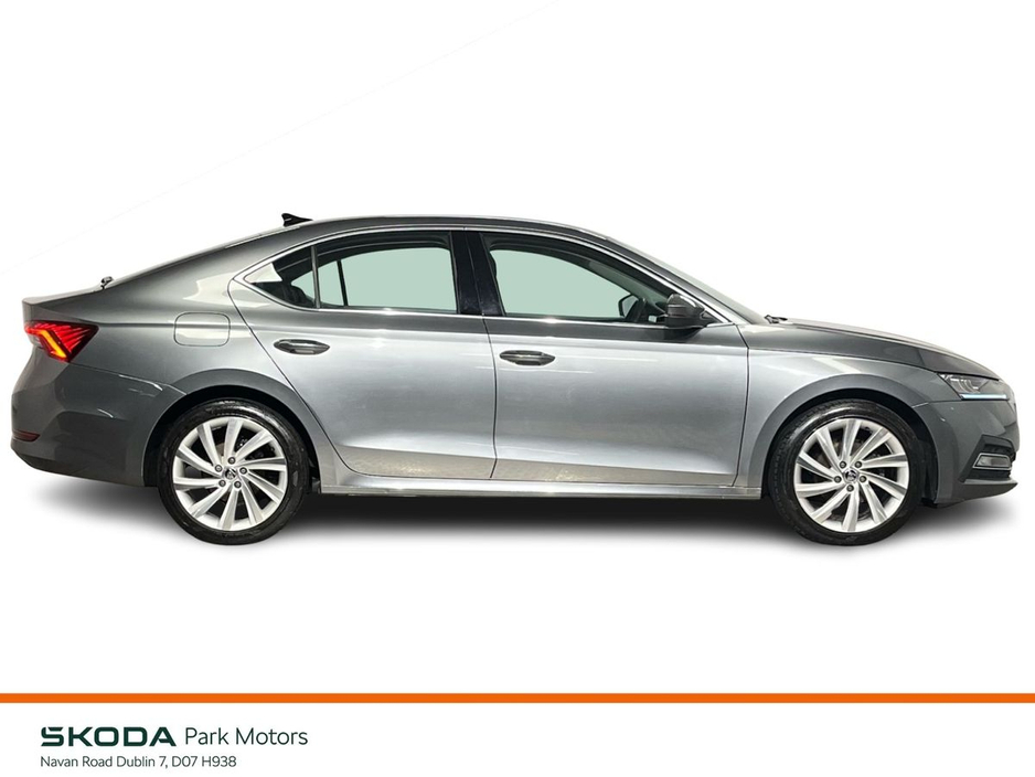 Skoda Octavia Style 1.0TSI 110BHP - Reversing Camera - Climate Control - Cruise Control - Heated Seats - Keyless Start - Apple CarPlay/Android Auto — thumbnail 7