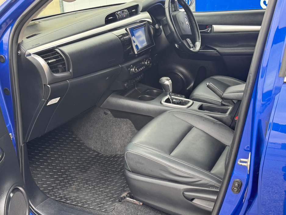 2018 Toyota Hilux 2.4L Diesel For Sale Images