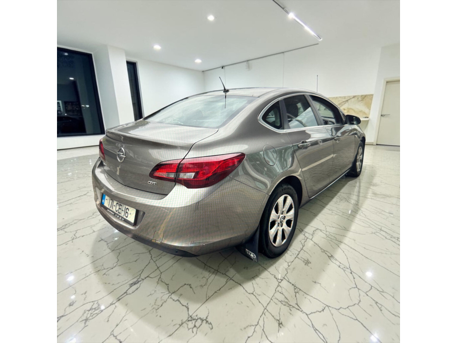 2017 Opel Astra 1.6L Diesel For Sale Images