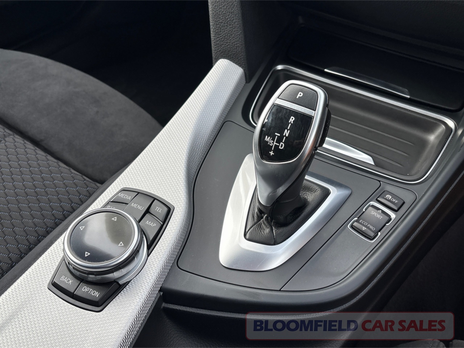 BMW 3 Series 320D MSPORT ESTATE , ALCANTARA INTERIOR // LOW MILEAGE — thumbnail 20