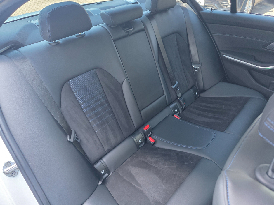 2021 BMW 3 Series 2L Petrol Plug-in Hybrid For Sale Images