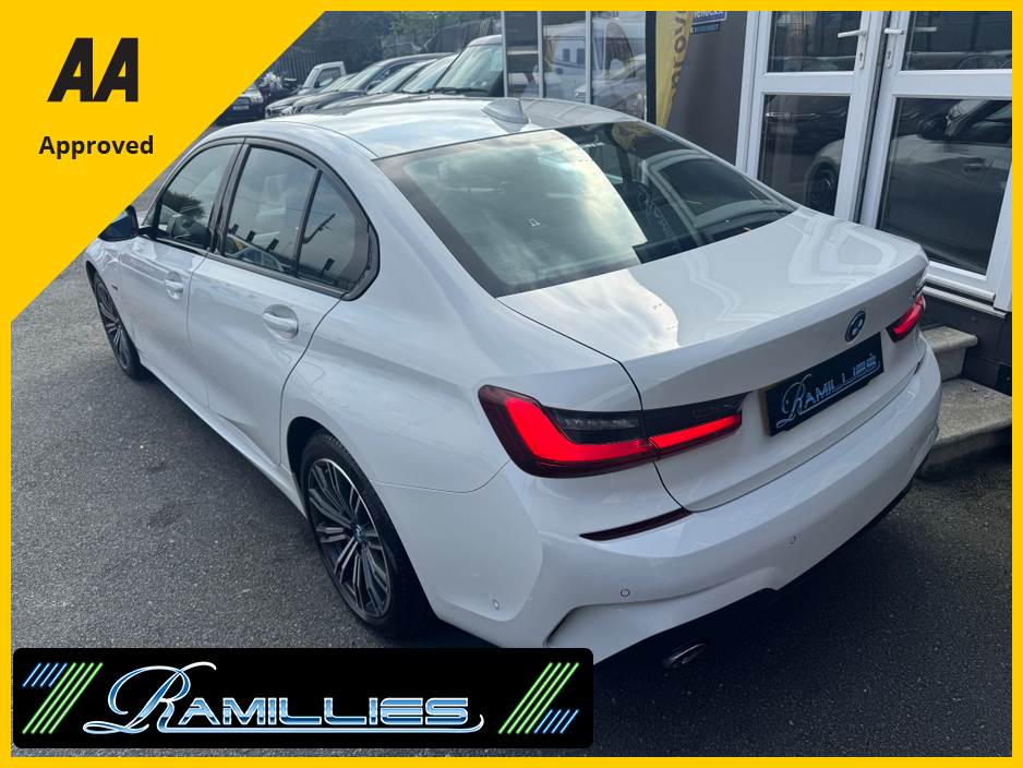 2022 BMW 3 Series 2.0L Petrol Plug-in Hybrid For Sale Images