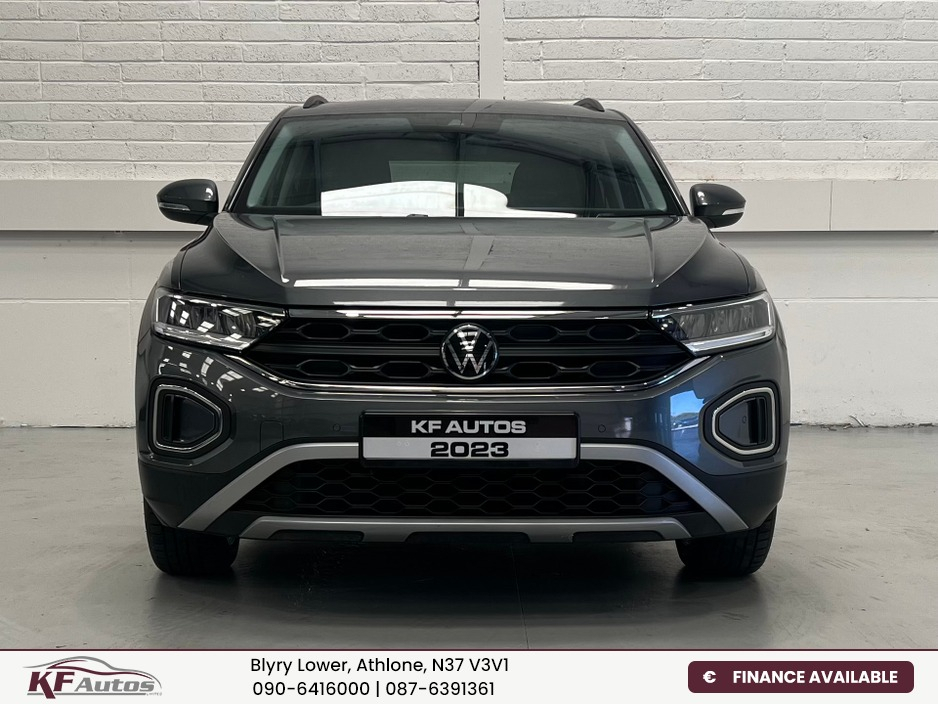 2023 Volkswagen T-Roc 2L Diesel For Sale Images