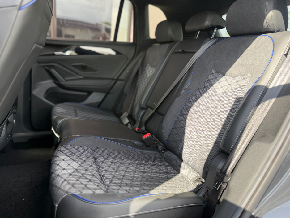 2024 Volkswagen Tiguan 1.5L Petrol Hybrid For Sale Images