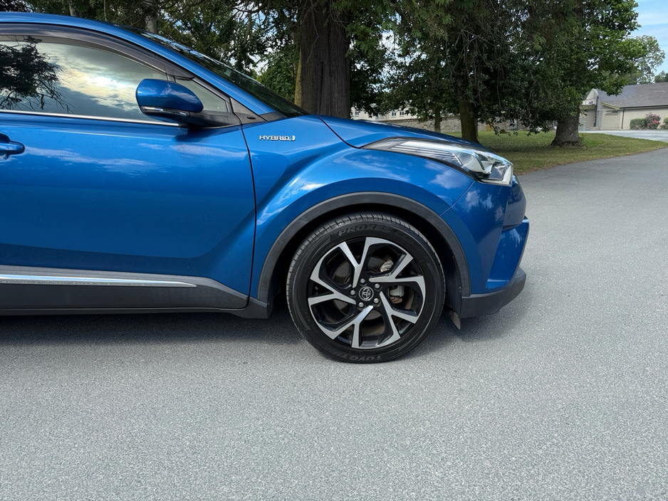 2017 Toyota C-HR 1.8L Petrol Hybrid For Sale Images