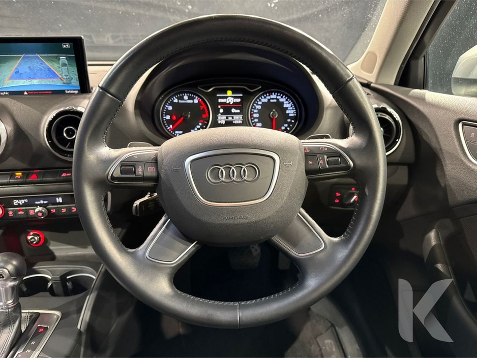 Audi A3 1.4 TSI AUTOMATIC - FACTORY ALLOYS - CRUISE CONTROL - REAR CAMERA — thumbnail 16