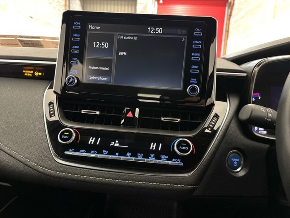 Toyota Corolla HYBRID LUNA H/B — thumbnail 14