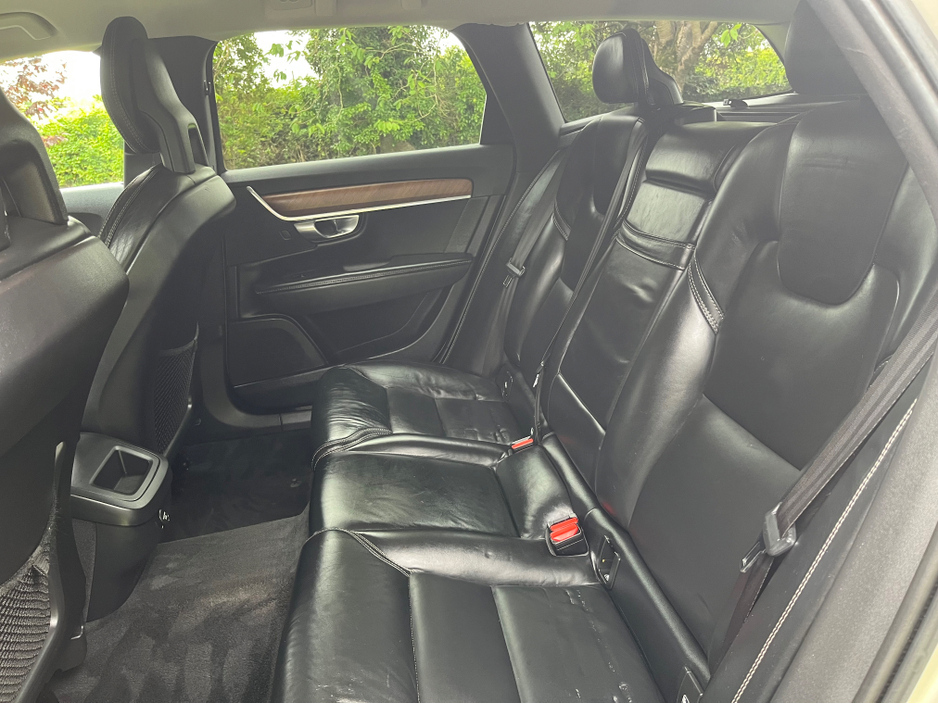 2017 Volvo V90 2L Diesel For Sale Images