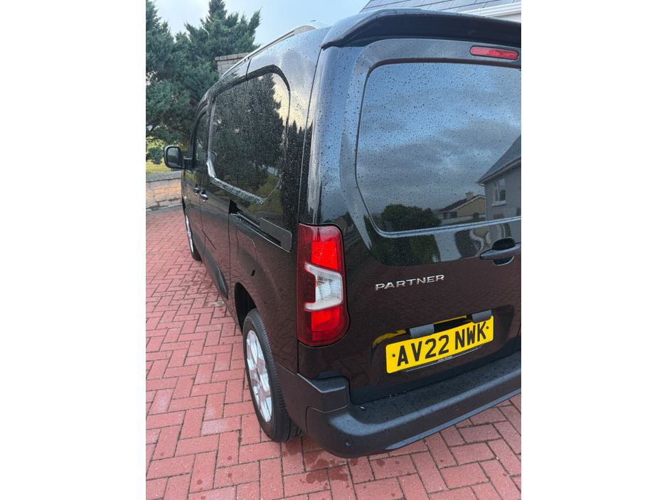 2022 Peugeot Partner 1.5L Diesel For Sale Images