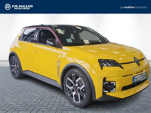 Renault 5 techno 52kWh 150hp