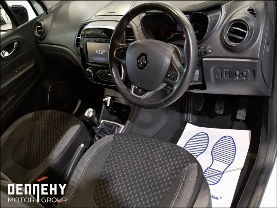 Renault Captur Tce 90 DYNAMIQUE NAV, €47.77 P/W — thumbnail 6