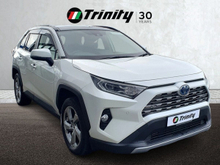 Toyota Rav4 GLASS ROOF * 2.5 HYBRID * HIGH SPEC * TRINITY MOTORS *