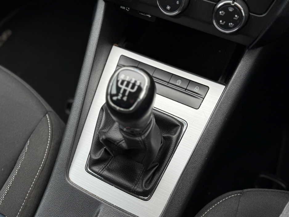 2017 Skoda Octavia 1.6L Diesel For Sale Images