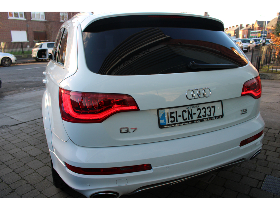 2015 Audi Q7 3L Diesel For Sale Images