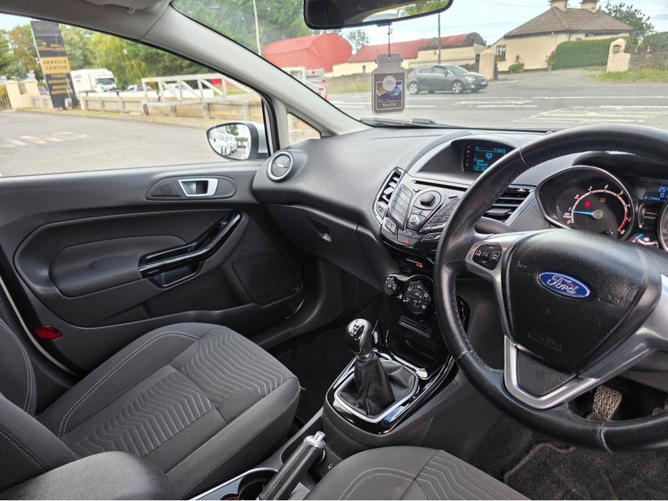 Ford Fiesta MCA TITANIUM 1.25 60PS M5 4 4DR — thumbnail 19