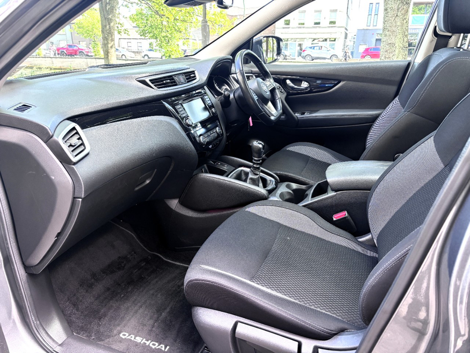 2019 Nissan Qashqai 1.3L Petrol For Sale Images