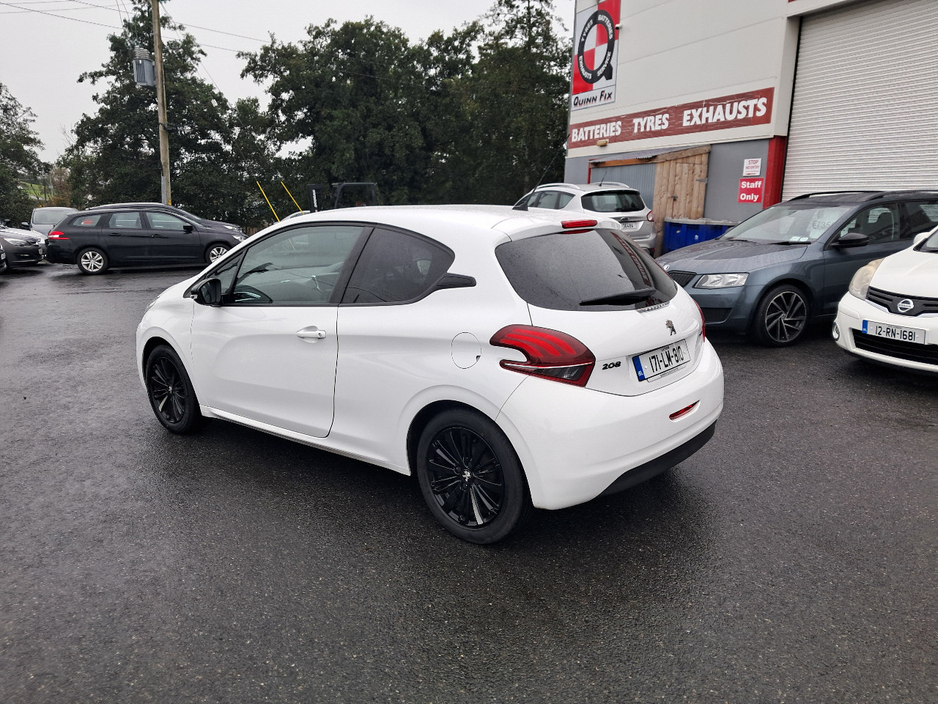 2017 Peugeot 208 1.2L Petrol For Sale Images