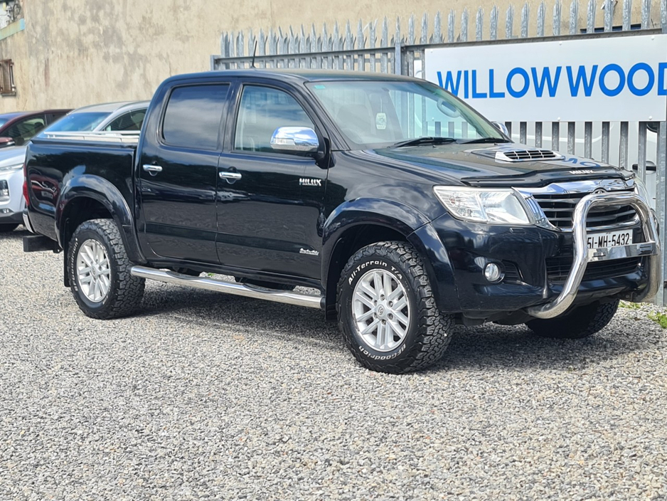 2015 Toyota Hilux 3L Diesel For Sale Images