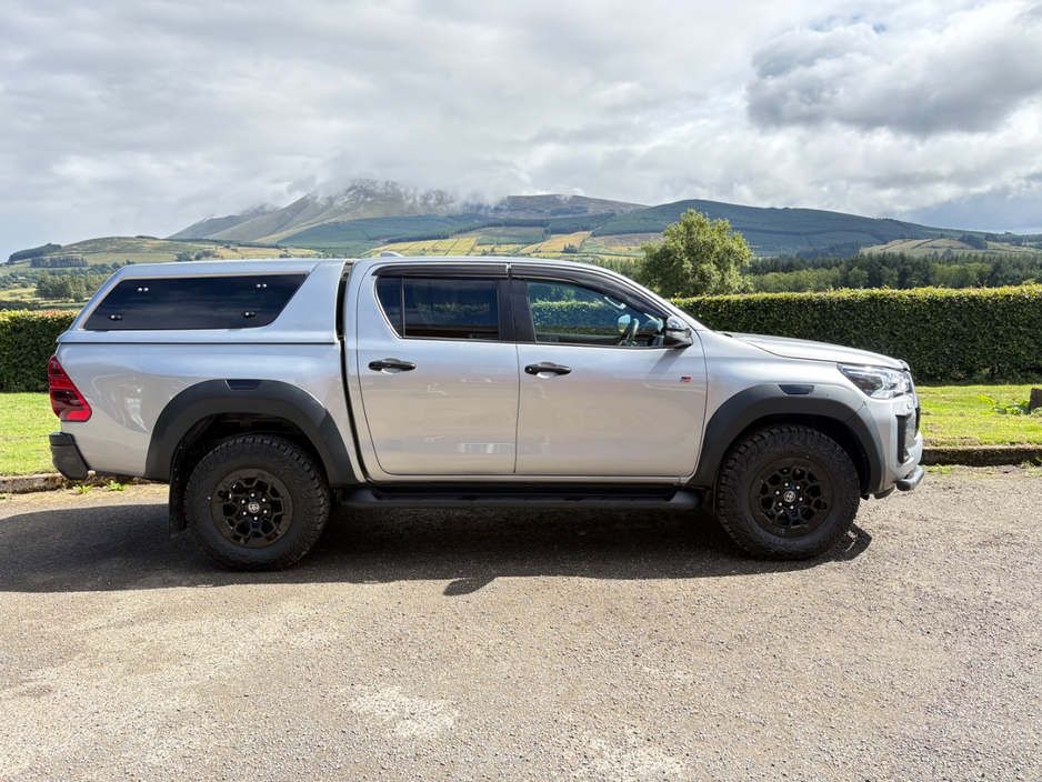 2023 Toyota Hilux For Sale Images