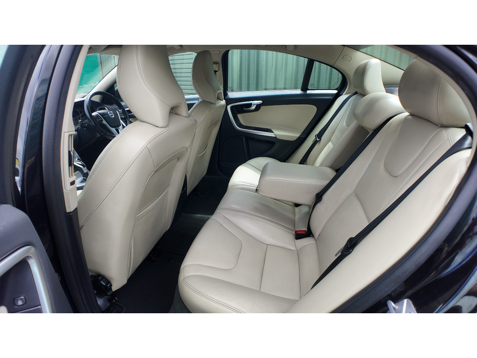 2017 Volvo S60 2L Diesel For Sale Images