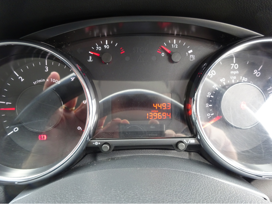 2016 Peugeot 5008 1.6L Diesel For Sale Images