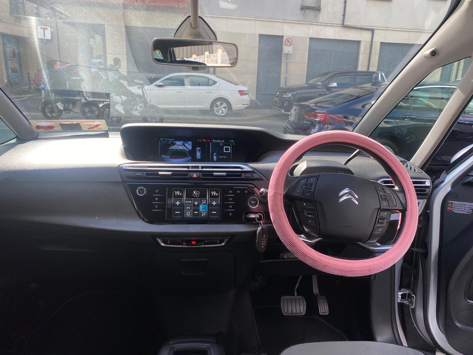 2015 Citroen Grand C4 Picasso 1.6L Diesel For Sale Images