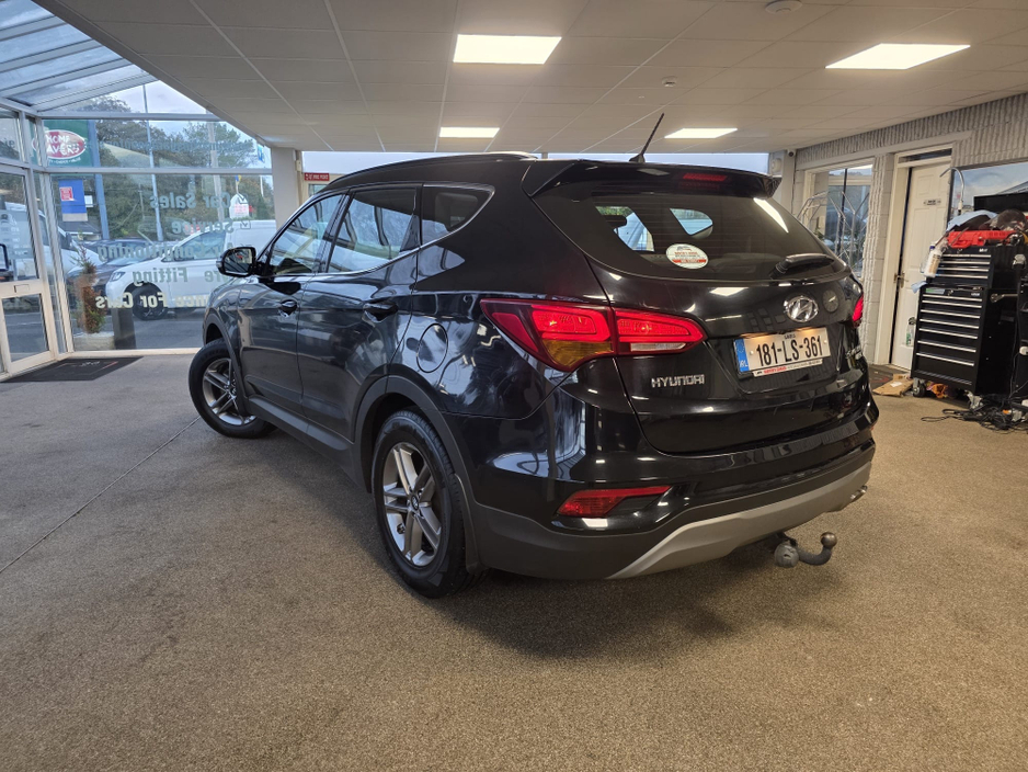 2018 Hyundai Santa Fe 2.2L Diesel For Sale Images