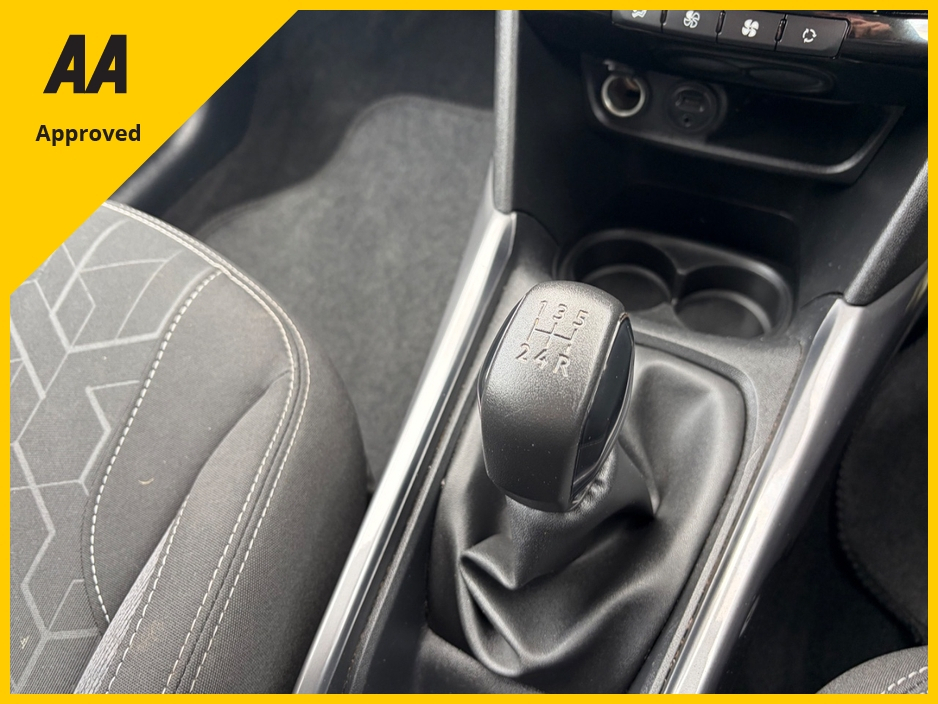 Peugeot 2008 2016 PEUGEOT 2008 1.6HDI ACTIVE LOW KMS — thumbnail 12