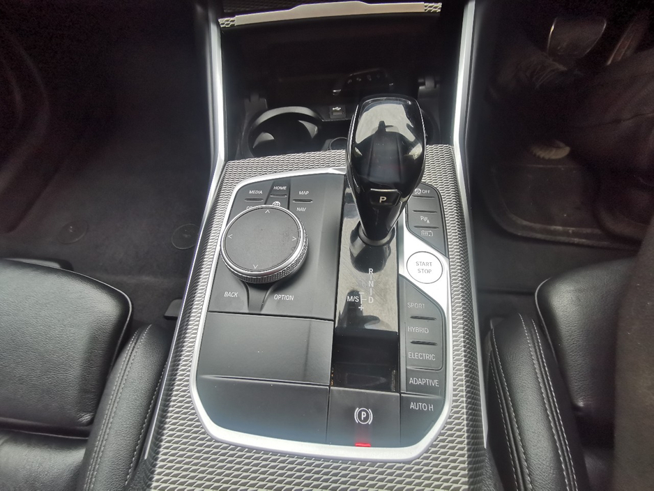 2020 BMW 3 Series 2L Petrol Plug-in Hybrid For Sale Images