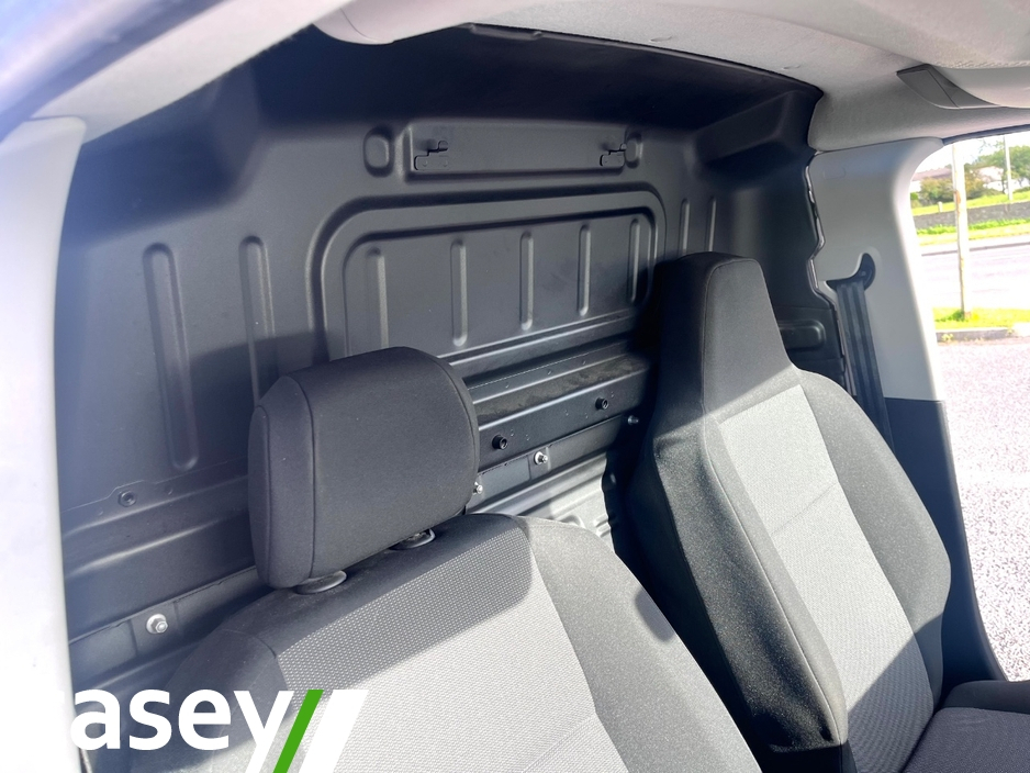2023 Fiat Doblo 1.5L Diesel For Sale Images