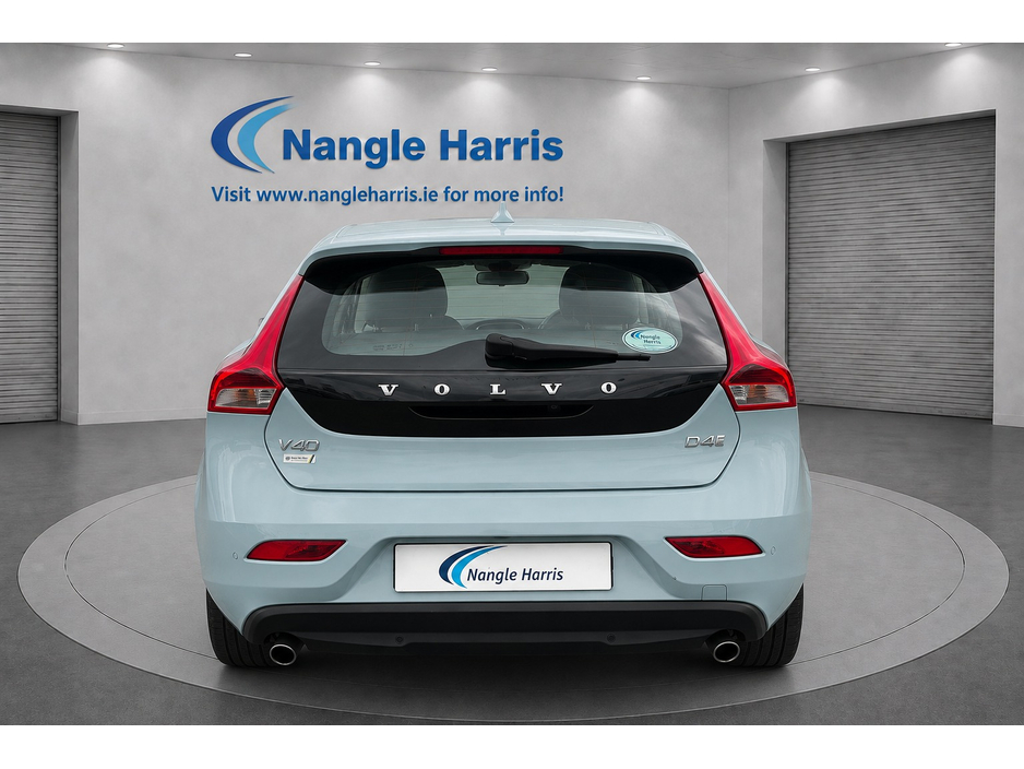 2017 Volvo V40 2L Diesel For Sale Images