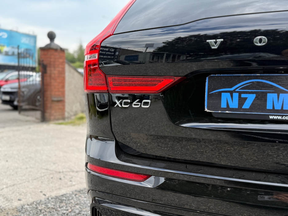 2023 Volvo XC60 2L Petrol Plug-in Hybrid For Sale Images