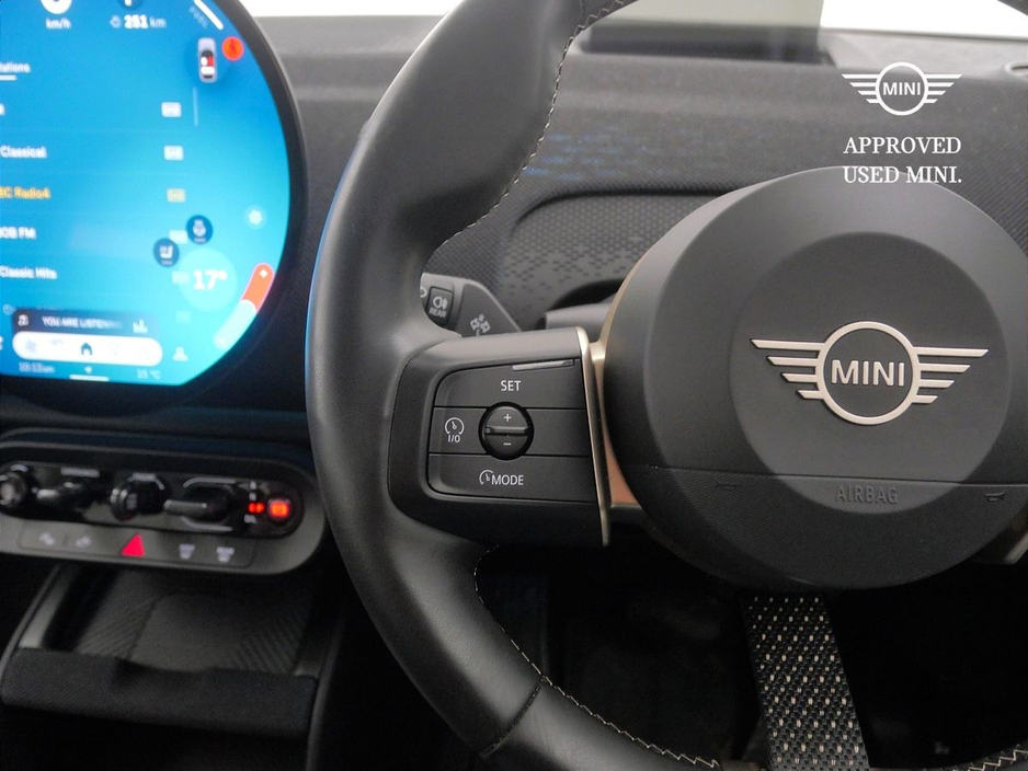2025 MINI Countryman 1.5L Petrol Hybrid For Sale Images