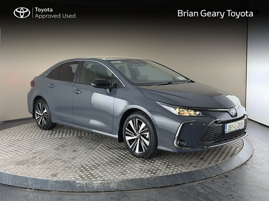 Toyota Corolla HYBRID LUNA SPORT SALOON