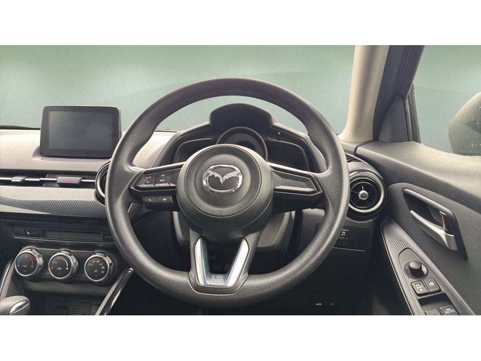 Mazda Demio — thumbnail 22
