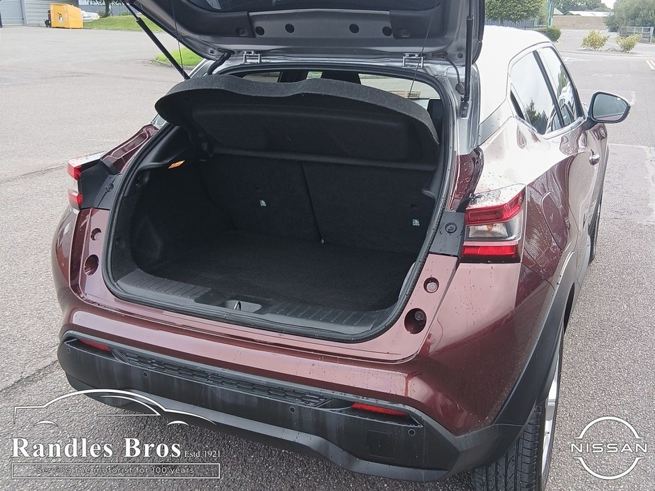 Nissan Juke 1.0T PET DCT 2WD SV Premium — thumbnail 15
