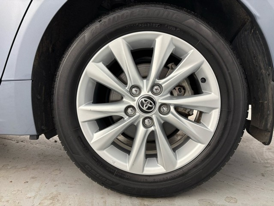 Toyota Corolla LUNA SALOON — thumbnail 18